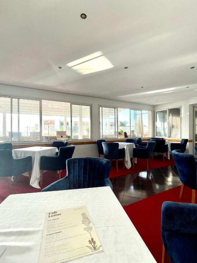 Lutece Hotel